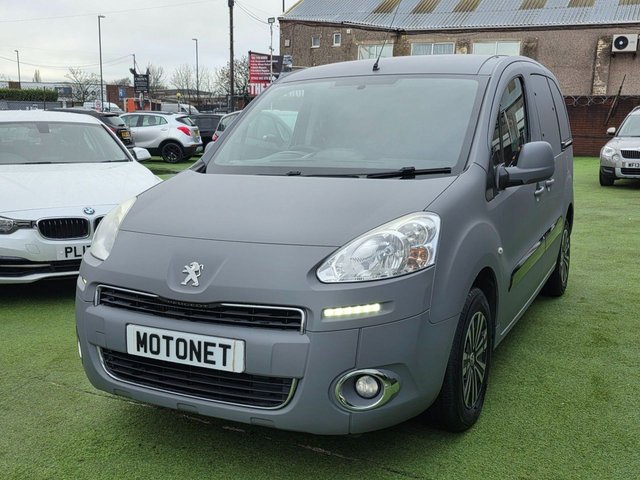 2014 PEUGEOT PARTNER TEPEE 1.6 HDi Tepee S MPV 5dr Diesel EGC (s/s) (125 g/km, 92 bhp) - Photo 4