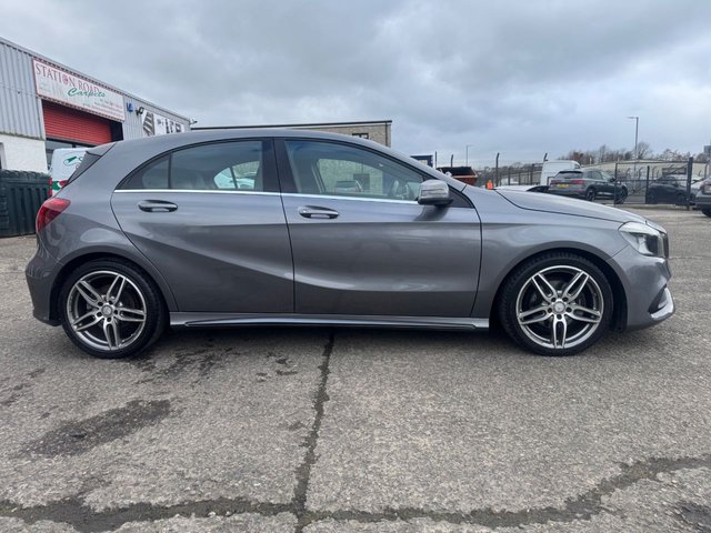 2017 MERCEDES-BENZ A-CLASS 1.5 A180d AMG Line Hatchback 5dr Diesel Manual Euro 6 (s/s) (109 ps) - Photo 6