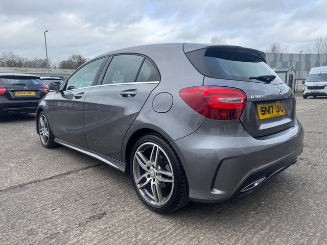 2017 MERCEDES-BENZ A-CLASS 1.5 A180d AMG Line Hatchback 5dr Diesel Manual Euro 6 (s/s) (109 ps) - Photo 9