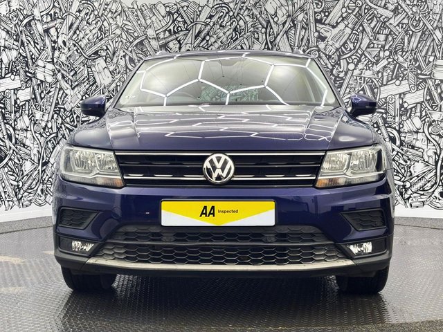 2019 Volkswagen Tiguan 1.5L SE Navigation 5dr - Photo 5