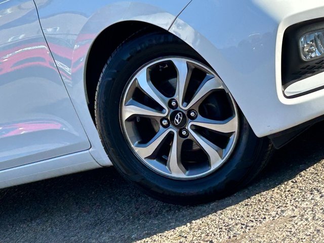 2018 HYUNDAI I20 2018 1.2 SE Hatchback 5dr Petrol Manual Euro 6 (84 ps) - Photo 5