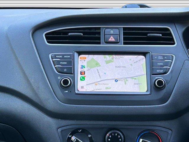 2018 HYUNDAI I20 2018 1.2 SE Hatchback 5dr Petrol Manual Euro 6 (84 ps) - Photo 9