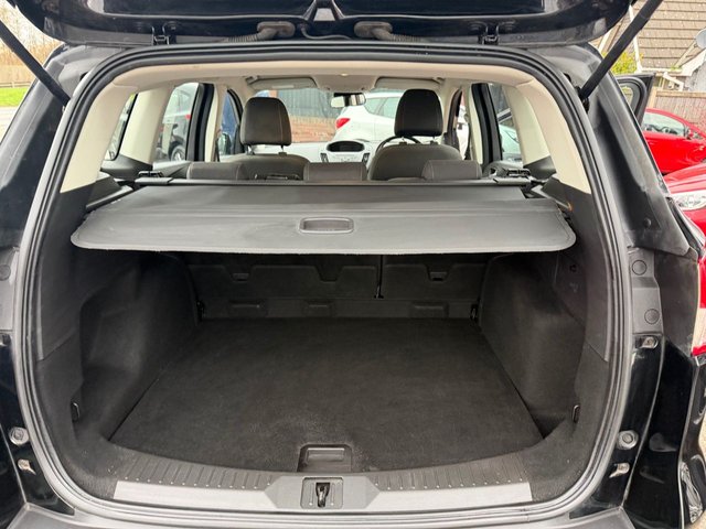 2016 FORD KUGA 2.0 TDCi Zetec SUV 5dr Diesel Manual 2WD Euro 6 (s/s) (150 ps) - Photo 12
