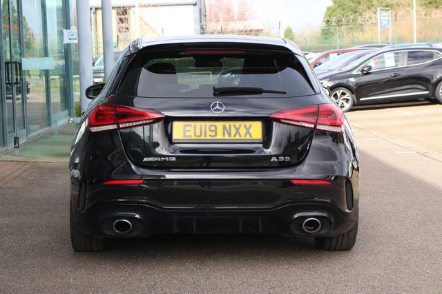 2019 MERCEDES-BENZ A-CLASS 2.0 A35 AMG (Premium) Hatchback 5dr Petrol SpdS DCT 4MATIC Euro 6 (s/s) (306 ps) - Photo 6