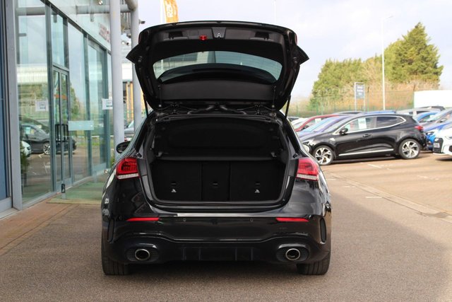 2019 MERCEDES-BENZ A-CLASS 2.0 A35 AMG (Premium) Hatchback 5dr Petrol SpdS DCT 4MATIC Euro 6 (s/s) (306 ps) - Photo 7