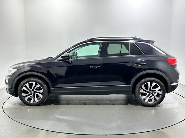 2022 Volkswagen T-Roc - Photo 5