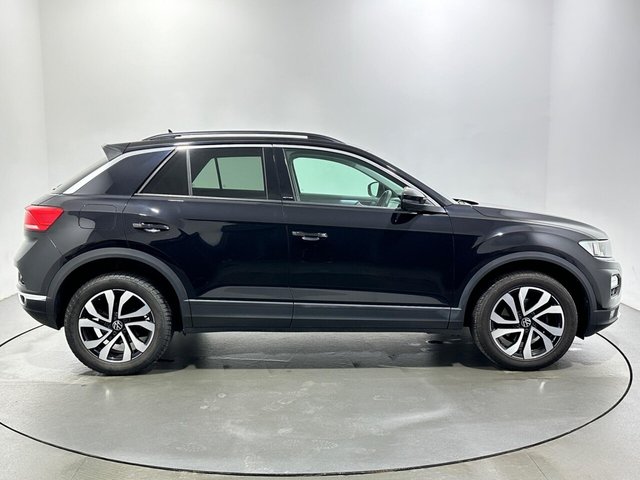 2022 Volkswagen T-Roc - Photo 9