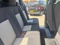USED 2018 18 FORD TRANSIT CUSTOM White 2.0 310 Limited DCIV Euro 6, 114,000 miles, 2 owner, Automatic, Air Conditioning, Cruise Control, 6 seats, ULEZ compliant and much more! No VAT! This 2018 Ford Transit Custom 2.0 TDCi 310 Limited L2 H2 offers a robust 168 bhp engine, ensuring ample power for any task. As a Euro 6 compliant vehicle, it meets modern emissions standards. This particular model comes with a 3 month warranty for your peace of mind, and a full 12 months MOT will be provided upon purchase, confirming its roadworthiness. The Limited trim level signifies a well equipped and comfortable driving experience with a great spec such as a fully automatic gearbox, bluetoo