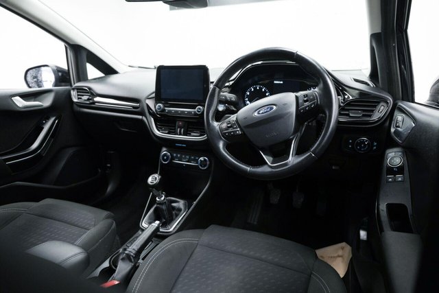 2018 FORD FIESTA 1.0T EcoBoost Titanium Euro 6 (s/s) 5dr - Photo 10