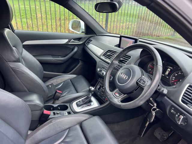 2015 Audi Q3 2L S Line 5dr - Photo 2