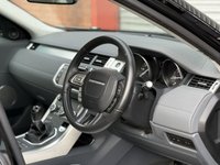 USED 2017 67 LAND ROVER RANGE ROVER EVOQUE 2.0 TD4 SE Tech SUV 5dr Diesel Manual 4WD Euro 6 (s/s) (180 ps) LOWMILES+CLEANEXAMPLE+LOADED