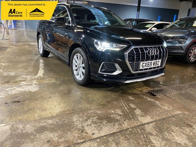 2019 AUDI Q3 (2019)
