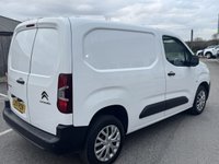 USED 2021 71 CITROEN BERLINGO 1.5 BlueHDi 1000 Enterprise M Pro Panel Van 5dr Diesel Manual SWB Euro 6 (s/s) (100 ps) This 2021 Citroen Berlingo Enterprise M Pro boasts an impressive MOT valid until November 2026, offering peace of mind for years to come. This one owner vehicle has covered a low mileage of just 47909 miles and comes with a clear vehicle history check. Powered by an efficient 1.5 litre BlueHDi diesel engine, this Euro 6 compliant model is registered in 2021 and features the Enterprise M Pro trim. With a remarkable fuel economy of 56 miles per gallon and low CO2 emissions.