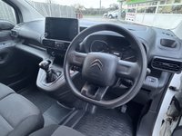 USED 2021 71 CITROEN BERLINGO 1.5 BlueHDi 1000 Enterprise M Pro Panel Van 5dr Diesel Manual SWB Euro 6 (s/s) (100 ps) This 2021 Citroen Berlingo Enterprise M Pro boasts an impressive MOT valid until November 2026, offering peace of mind for years to come. This one owner vehicle has covered a low mileage of just 47909 miles and comes with a clear vehicle history check. Powered by an efficient 1.5 litre BlueHDi diesel engine, this Euro 6 compliant model is registered in 2021 and features the Enterprise M Pro trim. With a remarkable fuel economy of 56 miles per gallon and low CO2 emissions.
