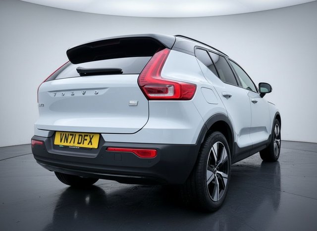 2021 VOLVO XC40 (2021) - Photo 5