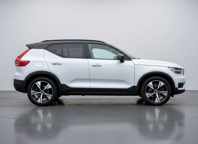 2021 VOLVO XC40 (2021) - Photo 4