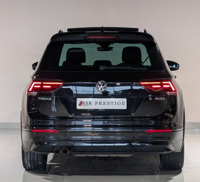 VOLKSWAGEN TIGUAN 2.0 TSI R-Line SUV 5dr Petrol DSG 4Motion Euro 6 (s/s) (180 ps) - Photo 6