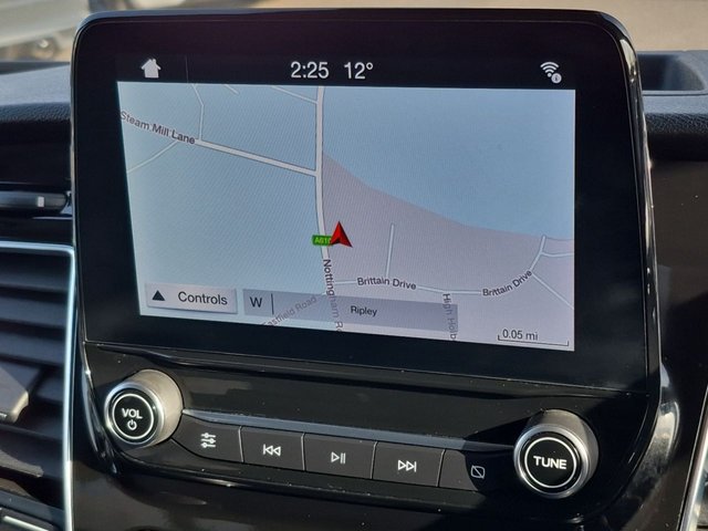 2020 Ford Transit Custom 2L Sport 5dr - Photo 4