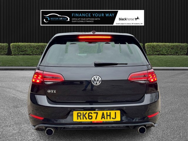 2017 Volkswagen Golf 2L GTI 5dr - Photo 10