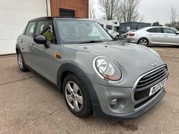 2017 MINI Hatch