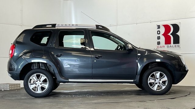 2015 Dacia Duster 1.5L Laureate 5dr - Photo 2