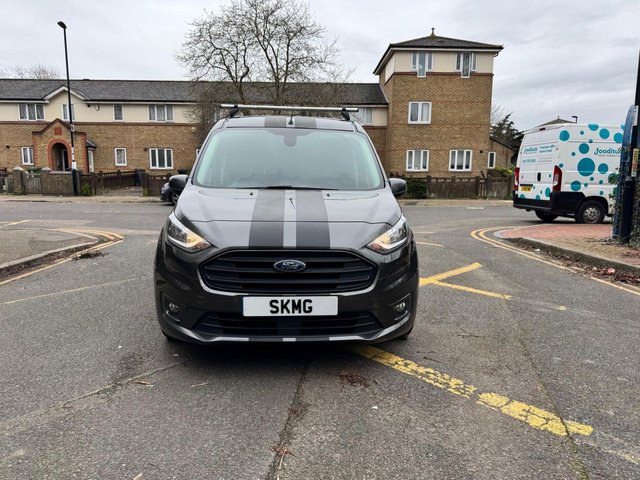 2019 Ford Transit Connect 1.5L Limited 5dr - Photo 4