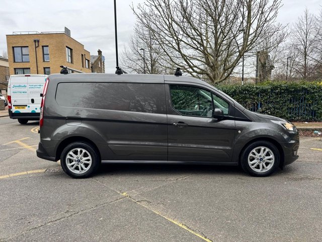 2019 Ford Transit Connect 1.5L Limited 5dr - Photo 8