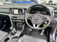 USED 2017 67 KIA SPORTAGE 1.7 CRDi 3 SUV 5dr Diesel Manual Euro 6 (s/s) (114 bhp) HEATED LEATHER FRONT AND REAR + GLASS SUNROOF + CARPLAY + CAMERA