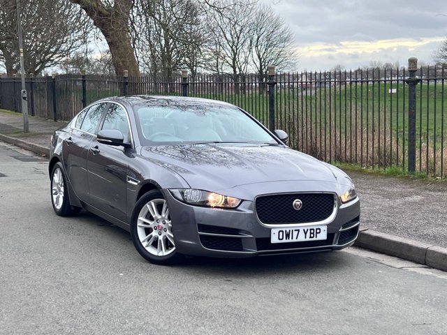 2017 Jaguar Xe 2L Prestige 4dr
