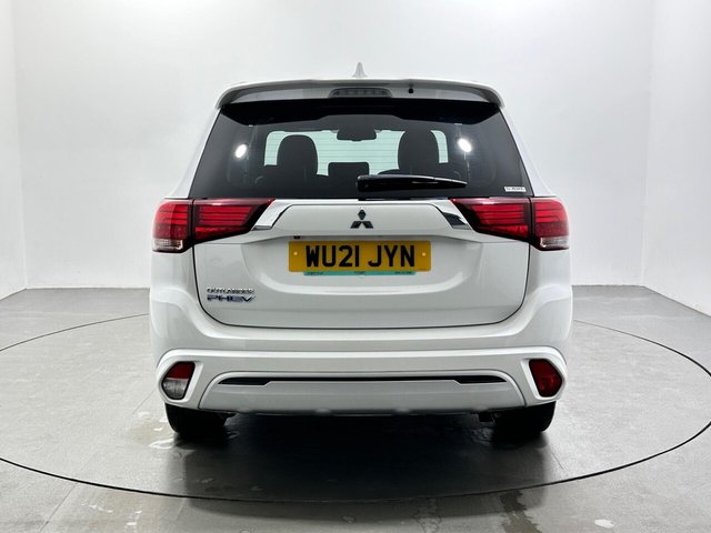 2021 Mitsubishi Outlander - Photo 7
