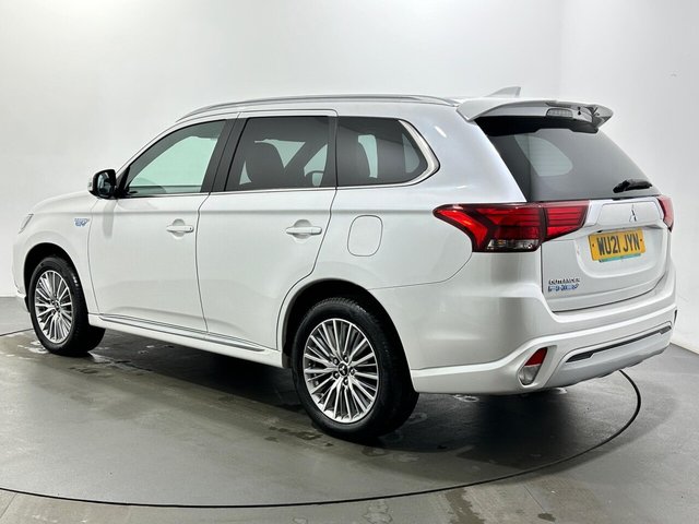 2021 Mitsubishi Outlander - Photo 6