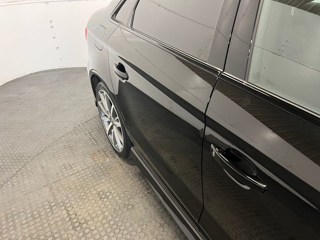 2018 Audi A3 1.5L Black Edition 4dr - Photo 11