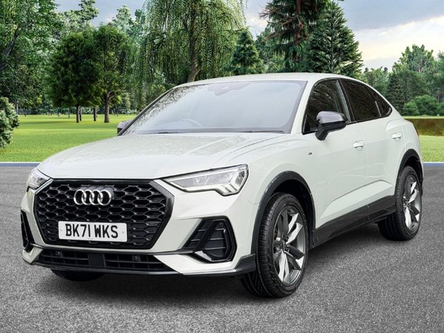 View our AUDI Q3