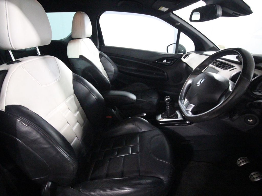 USED 2015 65 DS AUTOMOBILES DS 3 1.6 THP Ultra Prestige Hatchback 3dr Petrol Manual Euro 6 (s/s) (165 bhp) SAT NAV - DAB RADIO