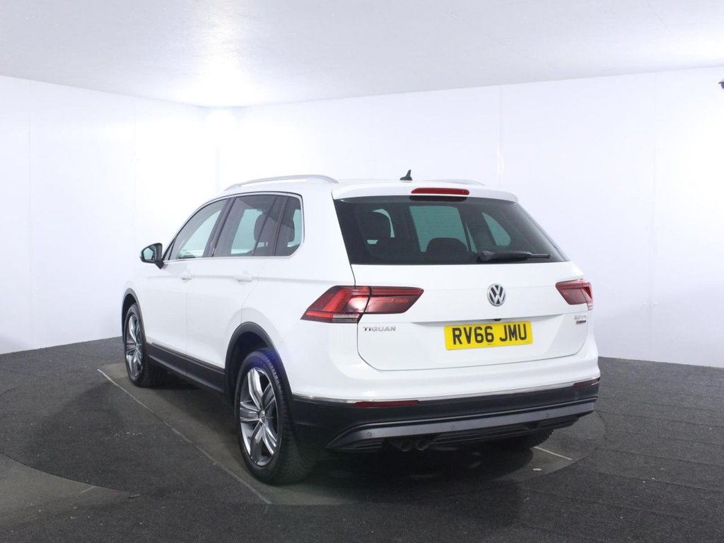 USED 2016 66 VOLKSWAGEN TIGUAN 2.0 TDI BlueMotion Tech SEL SUV 5dr Diesel DSG 4Motion Euro 6 (s/s) (150 ps) ELECTRIC BOOT - PANORAMIC SUNROOF