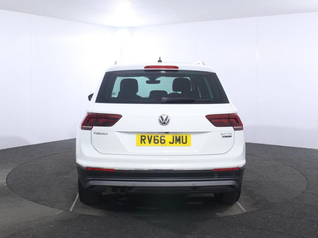 USED 2016 66 VOLKSWAGEN TIGUAN 2.0 TDI BlueMotion Tech SEL SUV 5dr Diesel DSG 4Motion Euro 6 (s/s) (150 ps) ELECTRIC BOOT - PANORAMIC SUNROOF