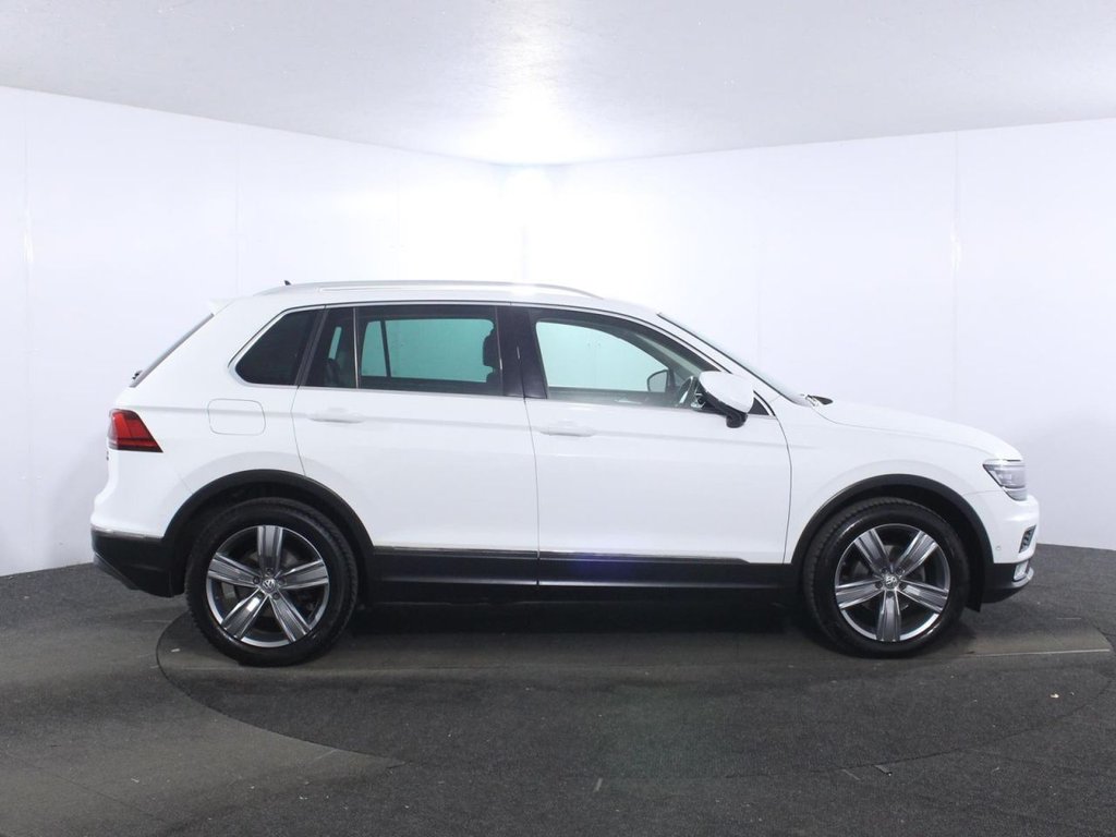USED 2016 66 VOLKSWAGEN TIGUAN 2.0 TDI BlueMotion Tech SEL SUV 5dr Diesel DSG 4Motion Euro 6 (s/s) (150 ps) ELECTRIC BOOT - PANORAMIC SUNROOF