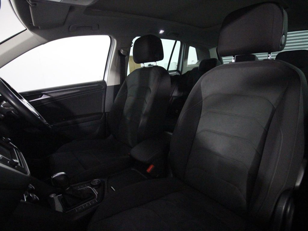 USED 2016 66 VOLKSWAGEN TIGUAN 2.0 TDI BlueMotion Tech SEL SUV 5dr Diesel DSG 4Motion Euro 6 (s/s) (150 ps) ELECTRIC BOOT - PANORAMIC SUNROOF