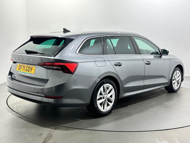 2022 Skoda Octavia - Photo 8