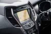 USED 2015 15 HYUNDAI SANTA FE 2.2 CRDi Premium SE SUV 5dr Diesel Auto 4WD Euro 5 (7 seat) (194 bhp) 