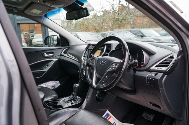 View our HYUNDAI SANTA FE