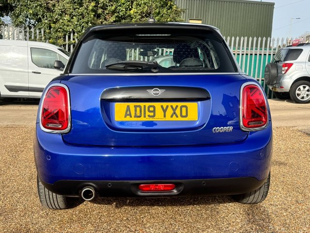 2019 MINI HATCH 1.5 Cooper Classic Hatchback 5dr Petrol Manual Euro 6 (s/s) (136 ps) - Photo 9