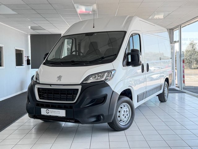 2020 70 Peugeot Boxer 2.2 BlueHDi 335 Professional Panel Van 5dr Diesel Manual L2 H2 Euro 6 (s/s) (140 ps)