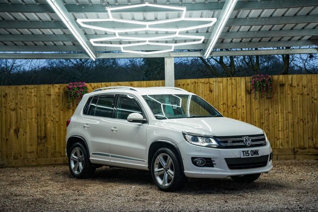 None TIGUAN 2.0 TDI BLUEMOTION TECH R LINE SUV 5DR DIESEL DSG 4WD EURO... photo