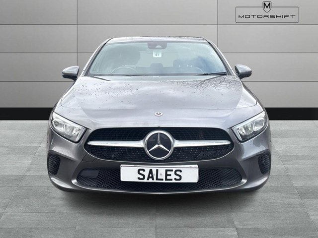 2019 Mercedes-Benz A-CLASS - Photo 3