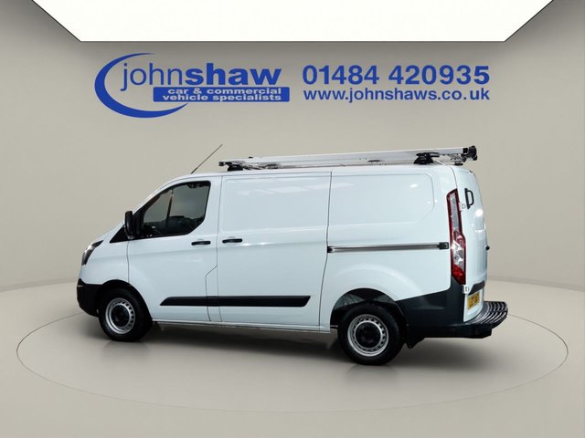 2017 Ford Transit Custom 2L null 5dr - Photo 11