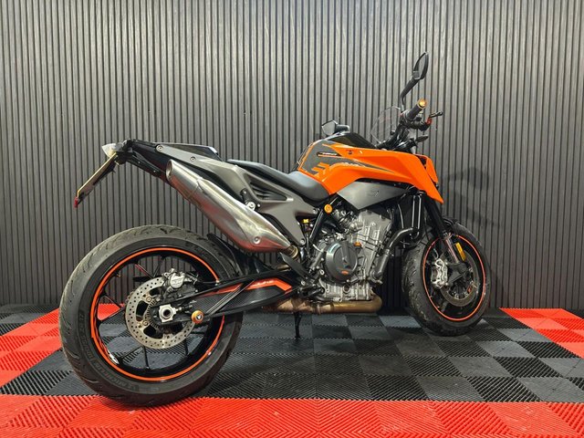 View our KTM 790 DUKE