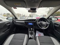 USED 2017 17 TOYOTA AURIS 1.2 VVT-i Icon Touring Sports 5dr Petrol Manual Euro 6 (s/s) (Safety Sense) (116 ps) 