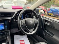 USED 2017 17 TOYOTA AURIS 1.2 VVT-i Icon Touring Sports 5dr Petrol Manual Euro 6 (s/s) (Safety Sense) (116 ps) 