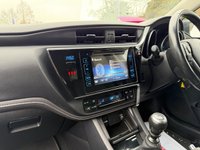 USED 2017 17 TOYOTA AURIS 1.2 VVT-i Icon Touring Sports 5dr Petrol Manual Euro 6 (s/s) (Safety Sense) (116 ps) 